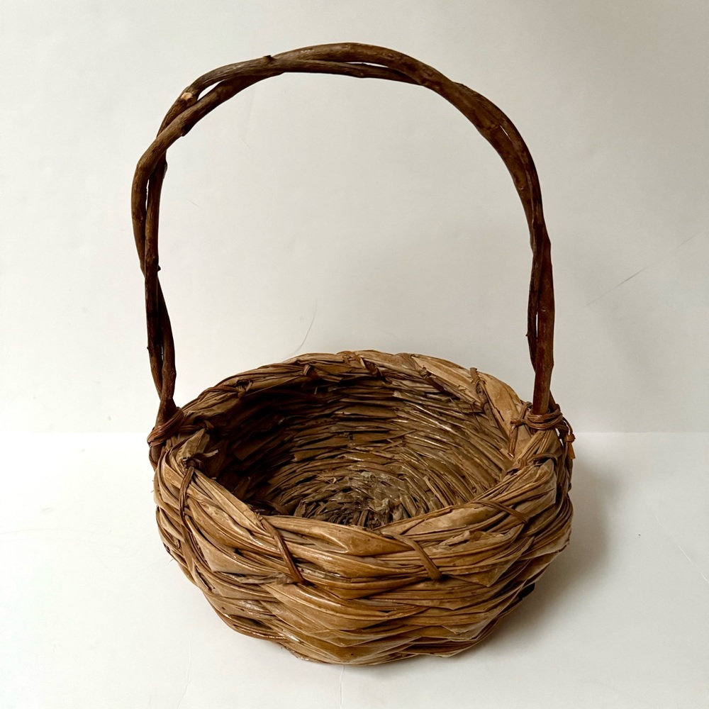 Vintage Rustic Brown Woven Basket